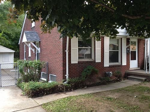 2nd image of 23769 Brittany Ave