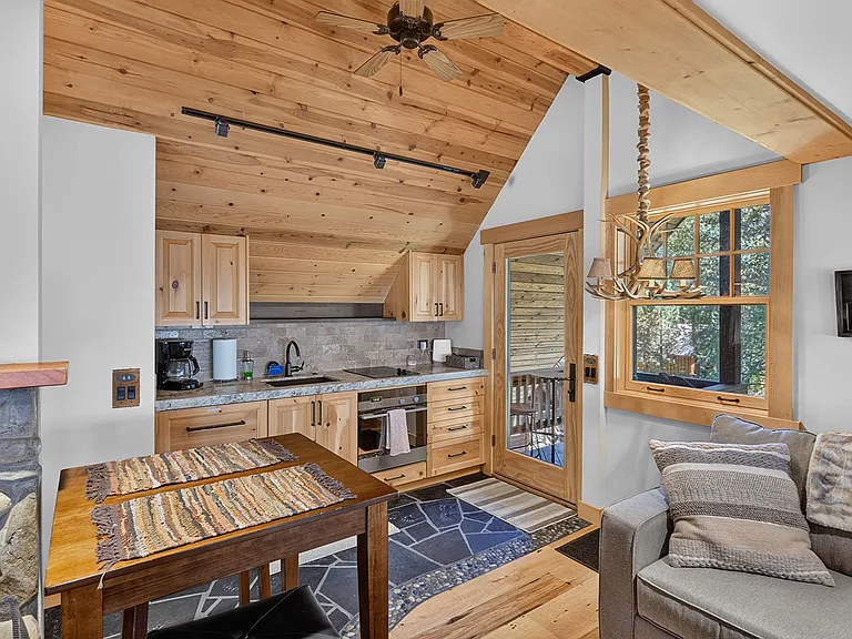 12573 Saint Moritz Ln — Photo 23