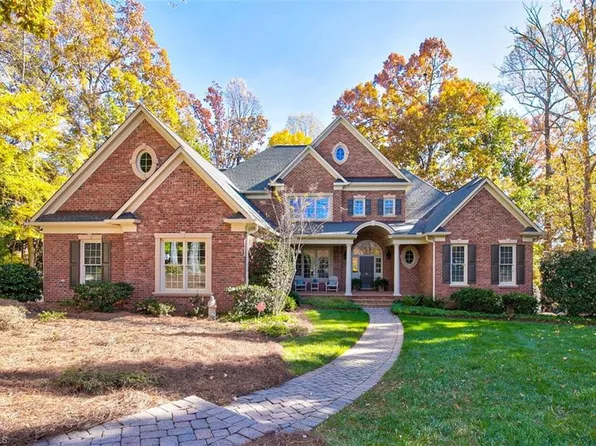 19 Captains Point, Greensboro, NC 27455