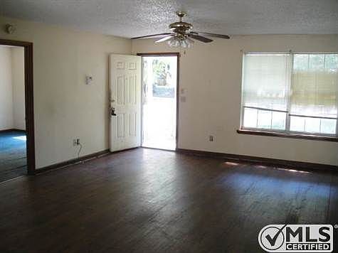 2nd image of 1702 Keith St #1