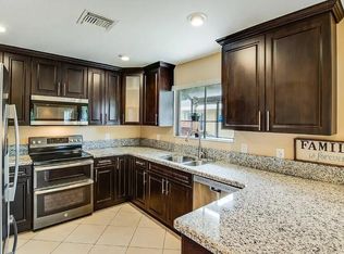 1251 Rowayton Cir, Wellington, FL 33414