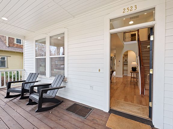 5th image of 2523 NW Ordway Ave