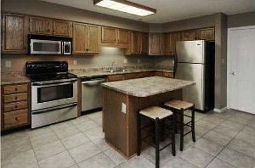 3rd image of 7033 Sea Oats Ln