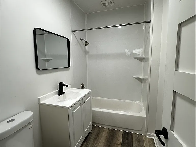 113 E Brighton Ave #1 — Photo 4