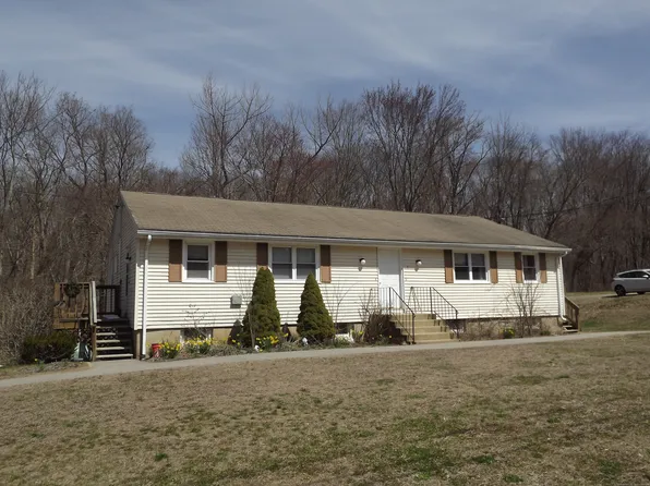 7 White Oak Condo Lane #B, Mansfield, CT 06250