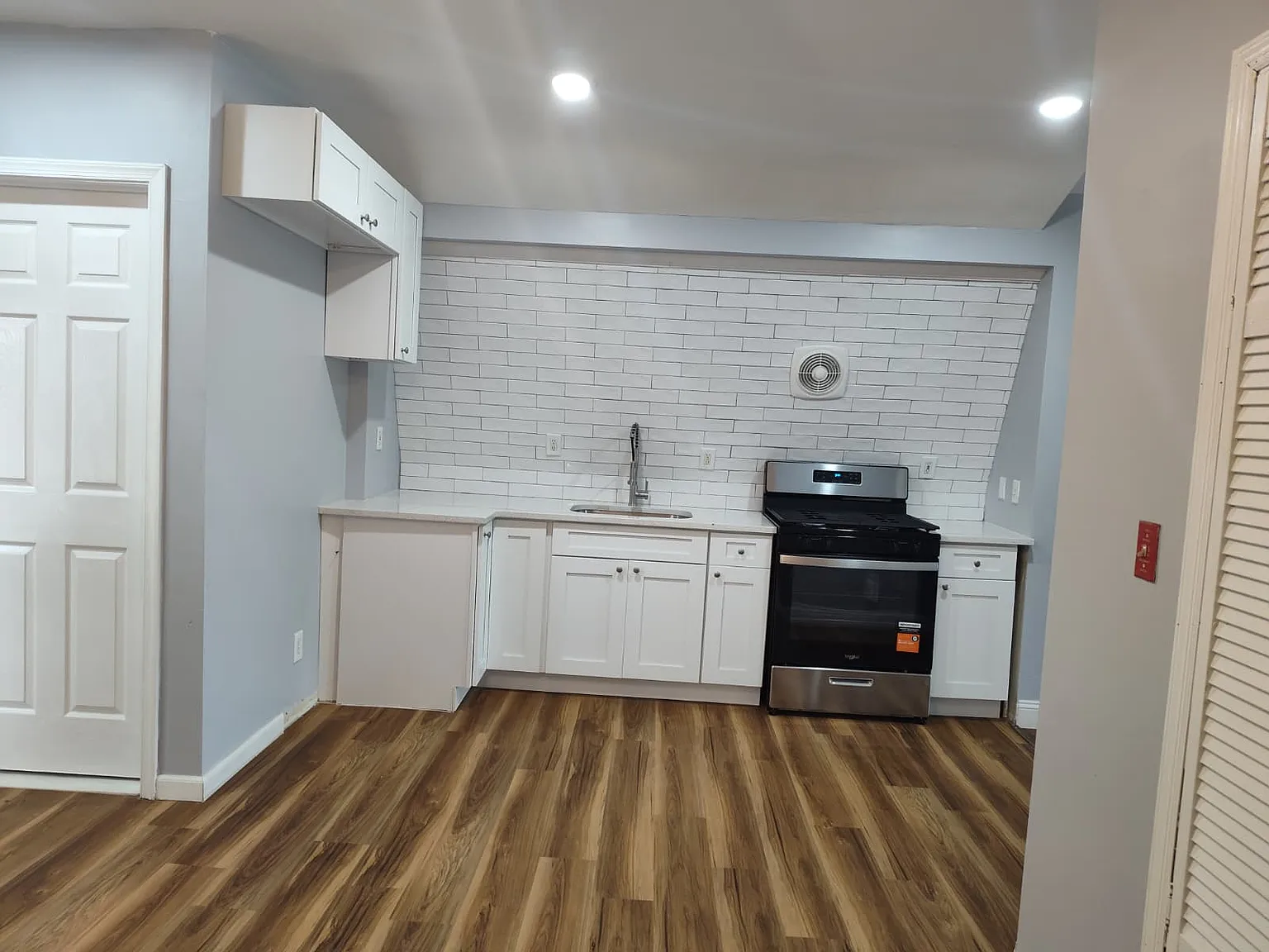 2 bed, $2,100 — Photo 2