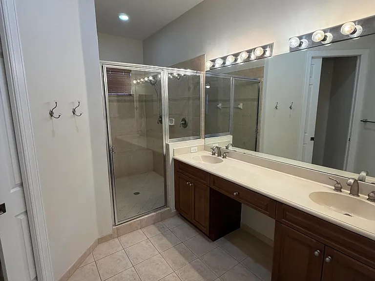 8079 NW 127th Ln #2-F — Photo 19