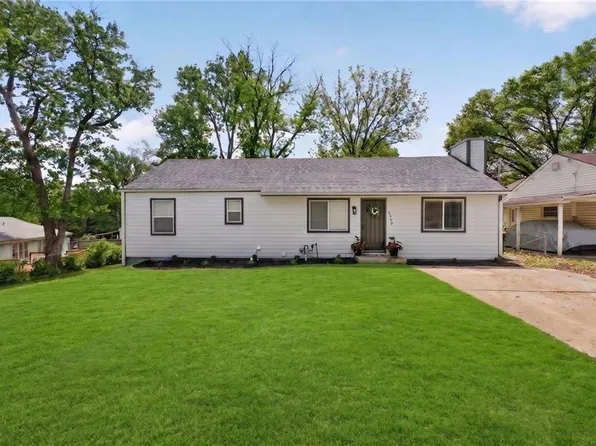 3409 NW 56th St, Kansas City, MO 64151