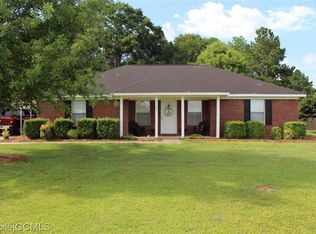 9812 Brighton Dr N, Chunchula, AL 36521