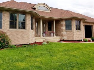 406 W Walnut St, Danville, IA 52623
