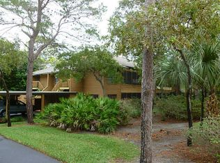 1001 Lennox Rd W, Palm Harbor, FL 34683