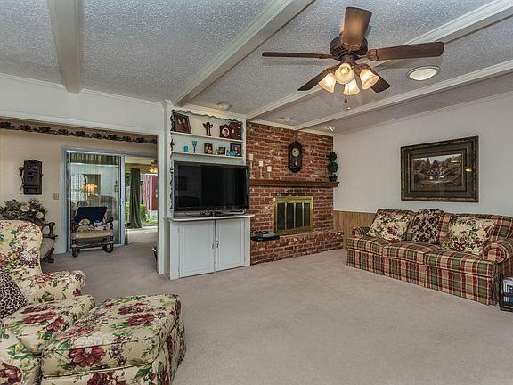 5th image of 3915 Puckett Dr