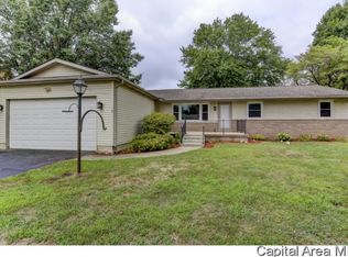 1 Walberta Dr #A, Rochester, IL 62563