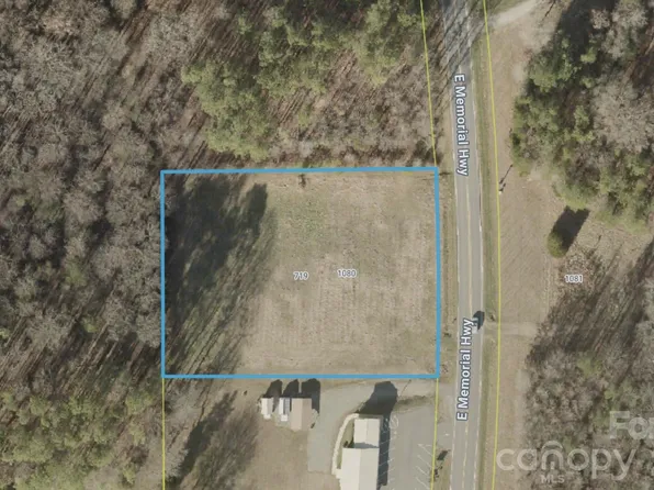 1080 E Memorial Hwy, Harmony, NC 28634