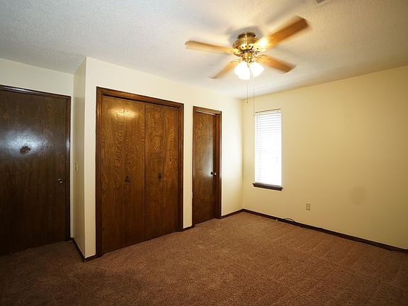5th image of 9904 S Blackwelder Ave
