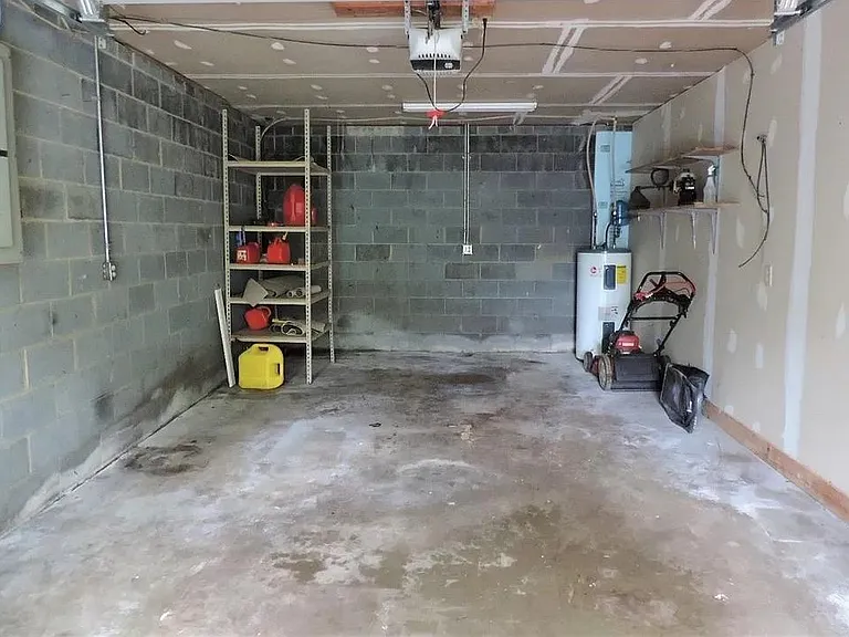 226 Clay Hodges Rd — Photo 18