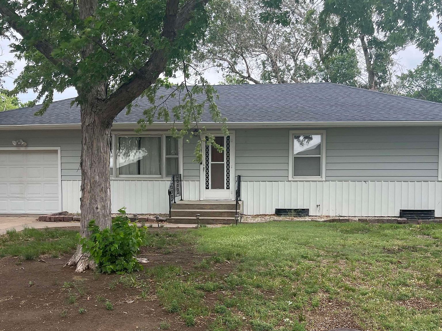 104 8th St, Claflin, KS 67525 MLS 202445 Zillow