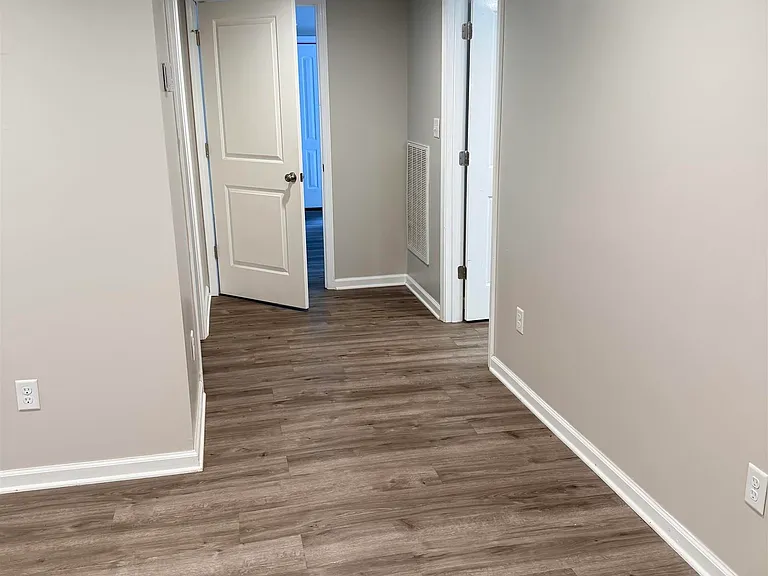 8551 Griffin Ave — Photo 16