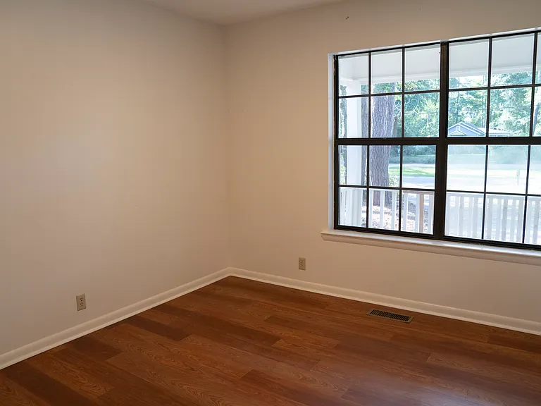 2504 Hermitage Rd — Photo 21