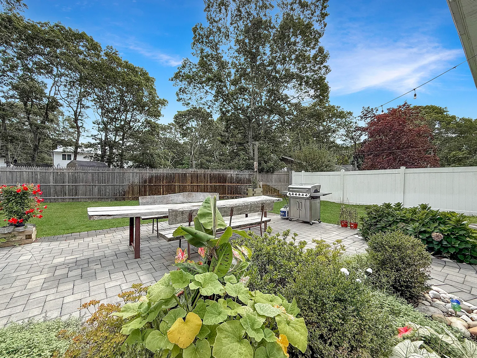 Hampton Bays South Stunner — Photo 2