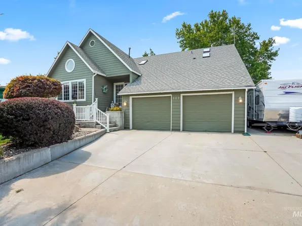 147 NW 18th St, Ontario, OR 97914