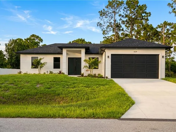 429 Gray AVE S, LEHIGH ACRES, FL 33974