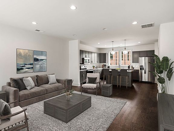 3rd image of 1121 Villa Pl