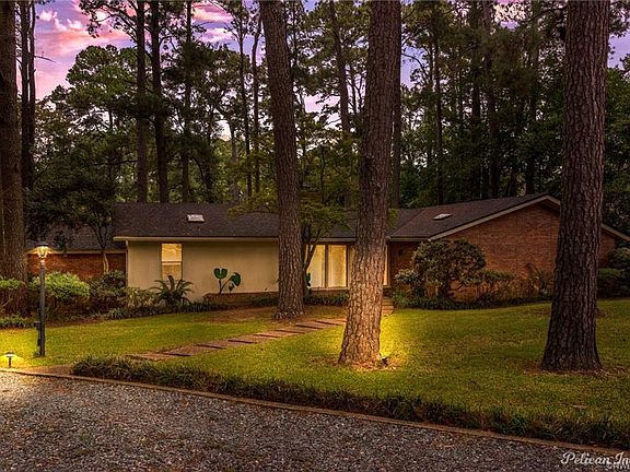 4th image of 338 Millicent Way