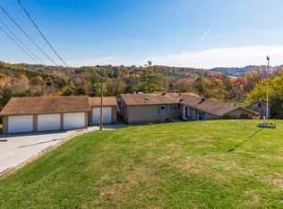 1921 Poplar Ridge Rd, Melbourne, KY 41059