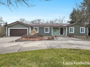 6244 Arroyo Vista Dr NE, Rockford, MI 49341