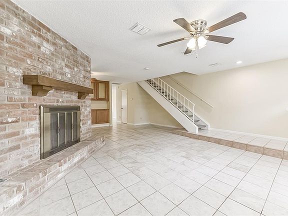 4th image of 10780 Briar Forest Dr