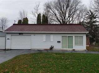 24262 W 3rd St, Grand Rapids, OH 43522