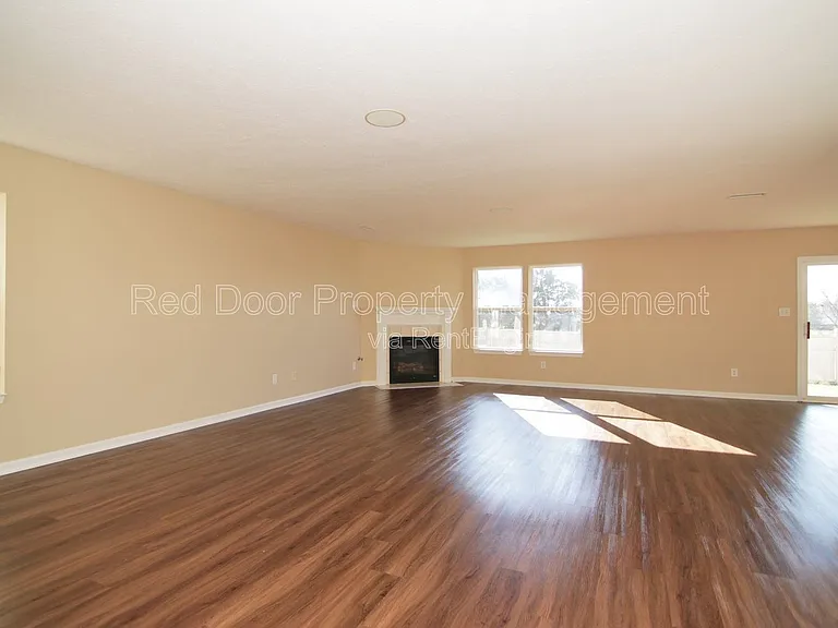 12419 Deerview Dr — Photo 27