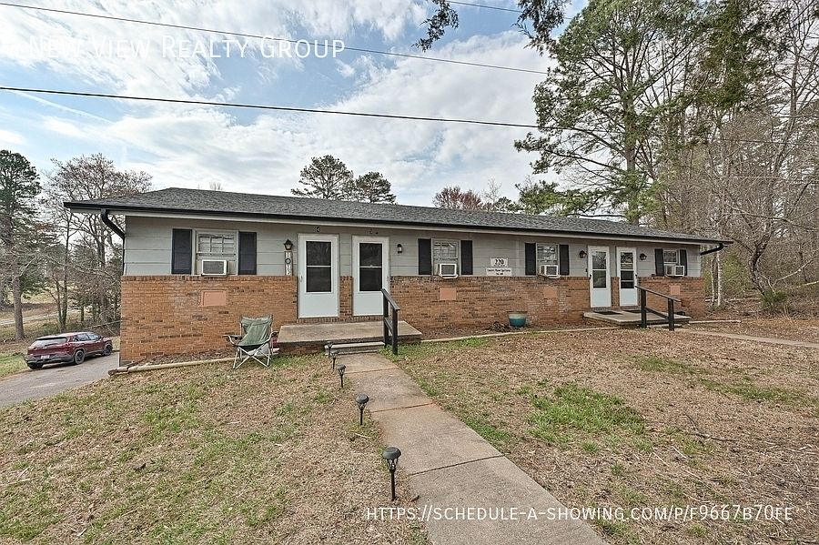 1st image of 220 McDade Rd #3