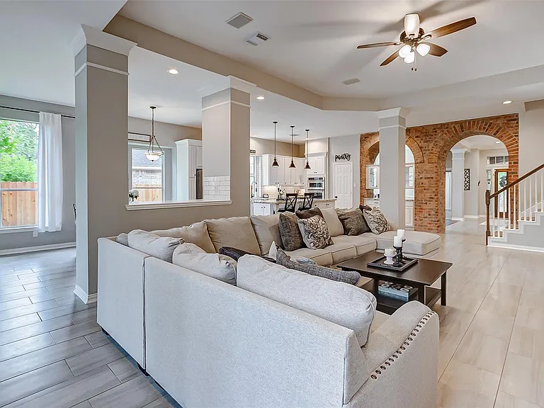 18207 Red Eagle Ct — Photo 22
