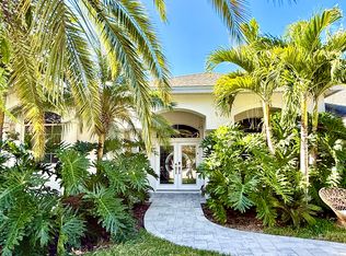 3013 Homestead Oaks Dr, Clearwater, FL 33759