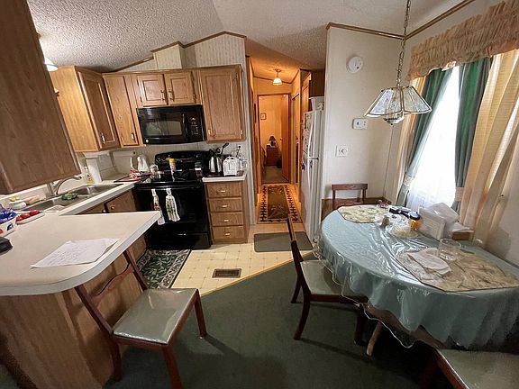 5th image of 848 Savanna Dr