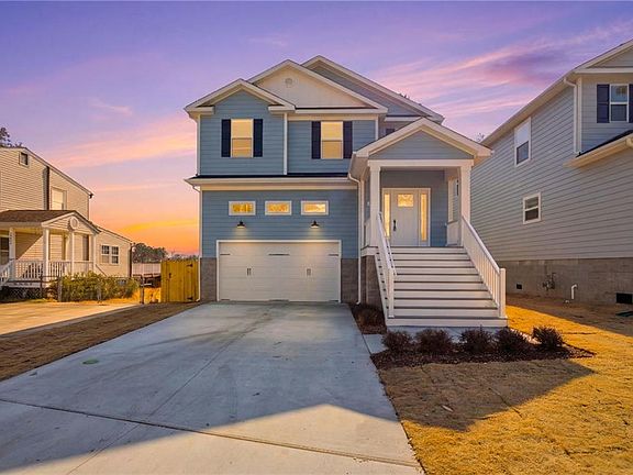 3rd image of 3019 Pretty Lake Ave
