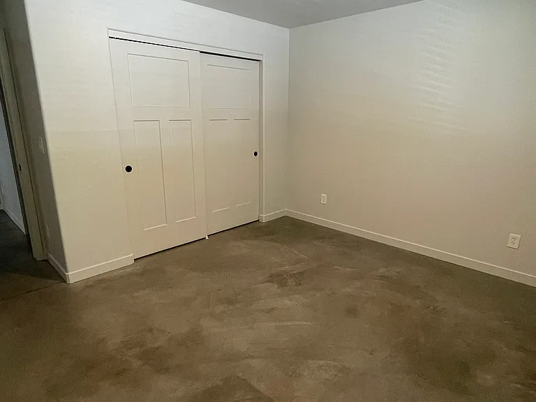 1048 Whipple St — Photo 16