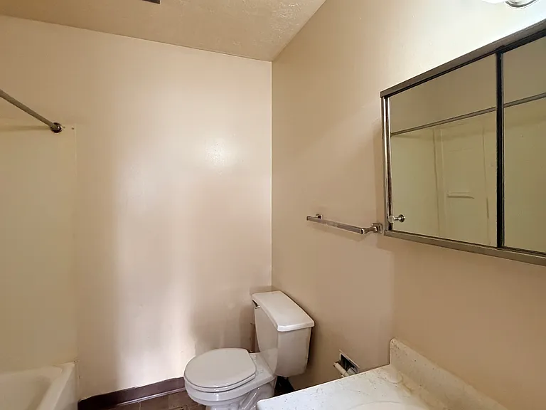 800 Alden Dr #8064 — Photo 5