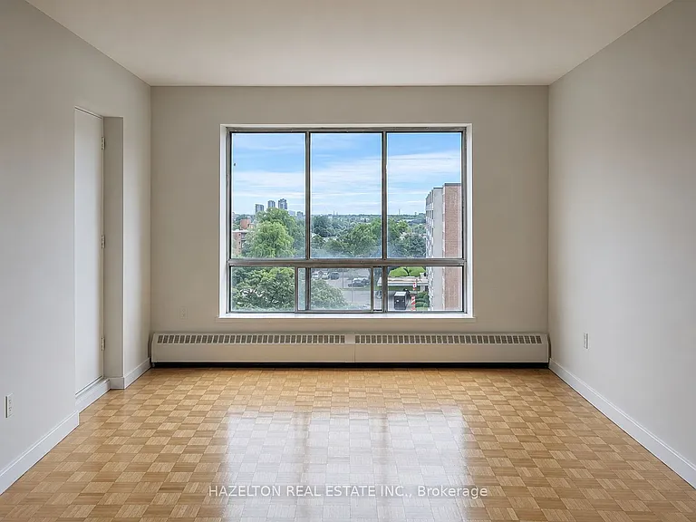 1665 Bloor St E #702 — Photo 2