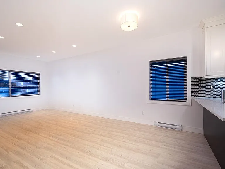 4548 Hastings St #302 — Photo 11
