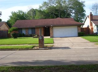 15214 Beechnut St, Houston, TX 77083