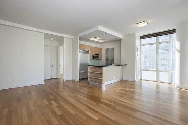 Rented by Levan Real Estate | media 29