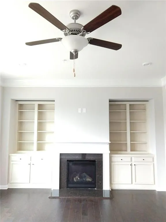 3 bed, 3.5 bath, 2250 sqft, $3,400 — Photo 4