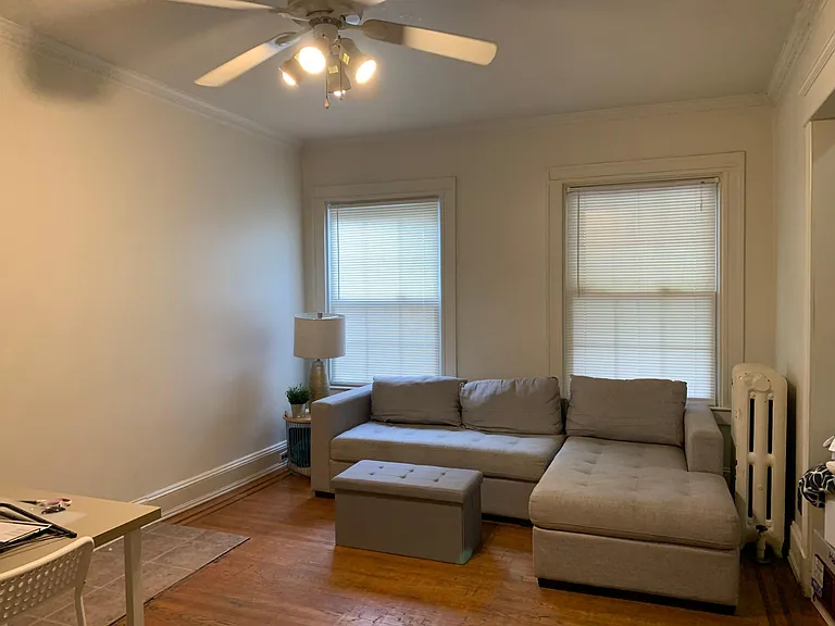 3213 Guilford Ave — Photo 6