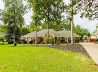 475 Clubfield Dr, Roswell, GA 30075