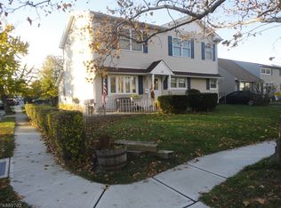 107 Hagaman St, Carteret, NJ 07008