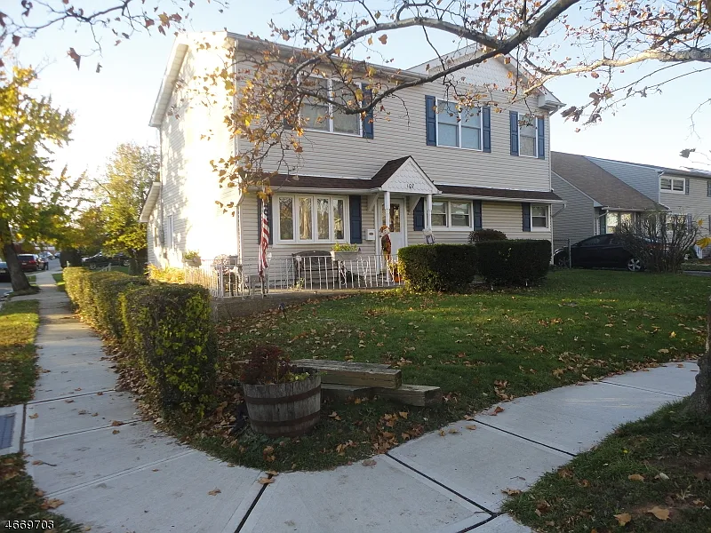 107 Hagaman St photo 1
