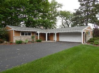 2705 Maplewood Ave, Valparaiso, IN 46383